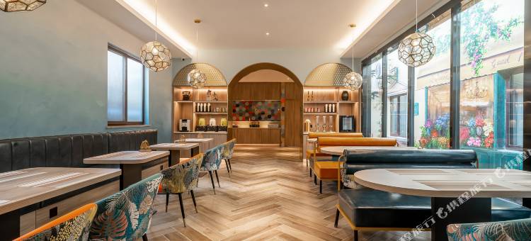 宜必思尚品酒店(南通濠河景区钟秀西路地铁站店)图片