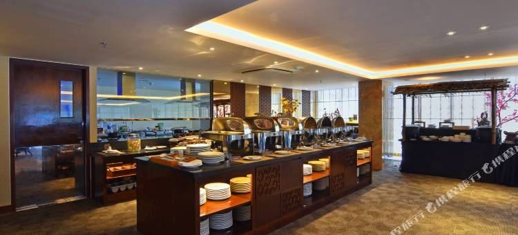 潘达纳兰路易斯肯尼酒店(Louis Kienne Hotel Pandanaran)图片