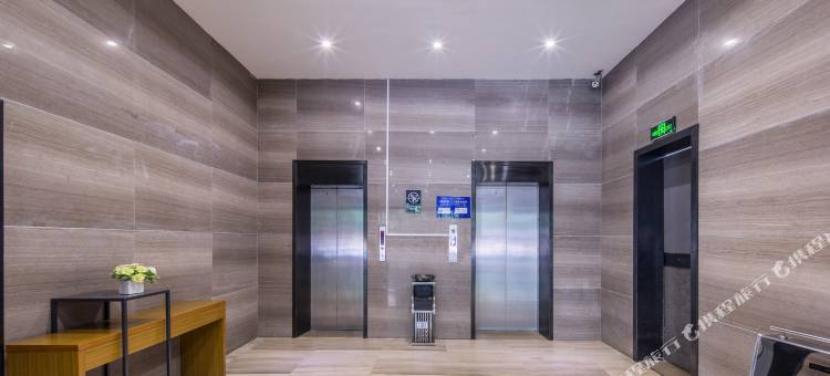 雅斯特酒店(南宁埌西地铁站店)图片