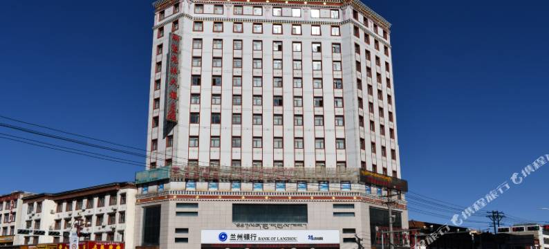 合作刚坚龙珠大酒店图片