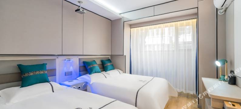 云漫智慧酒店(北京南站景泰地铁站店)图片