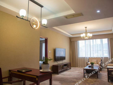 筠连浙商大酒店