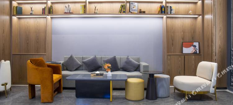 万澳酒店(西安高铁北客站行政中心地铁站店)图片