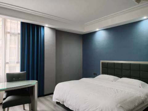 自贡檀木商务酒店