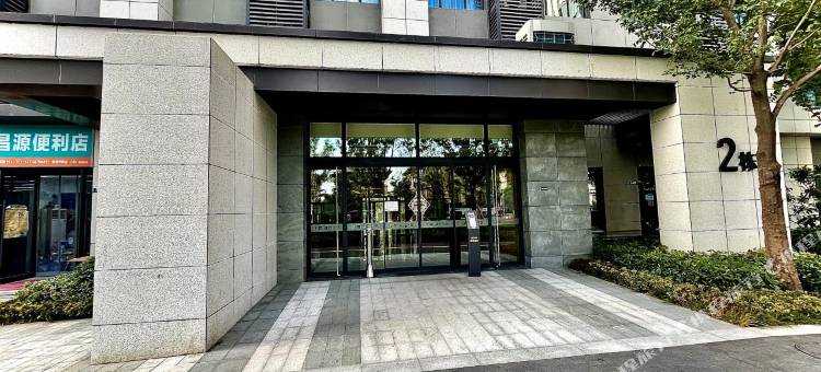 郑州蝶湖精品(蝶湖公园滨河新城地铁站店)图片