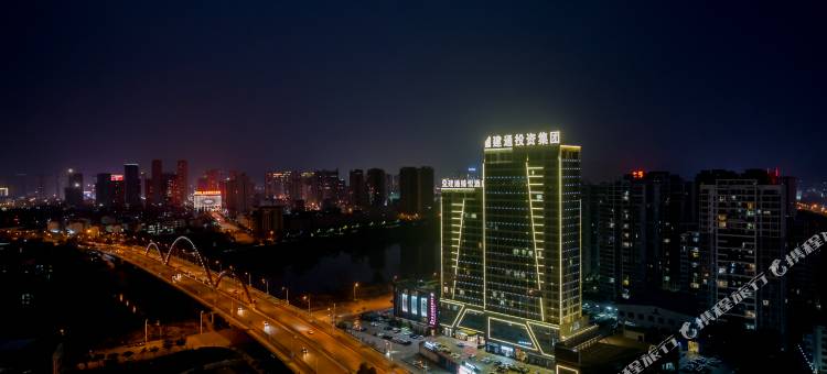 百色建通臻悦酒店(高铁站)图片