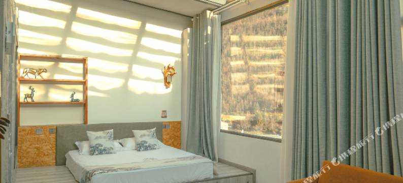 四姑娘山众山客栈(长坪沟景区店)图片