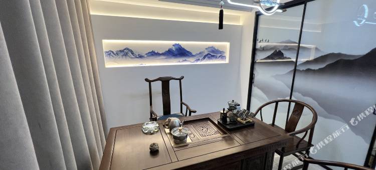 云缦·卡尔顿影院电竞酒店(济宁万达广场店)图片