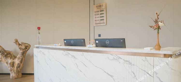 峰丛野奢帐篷酒店图片