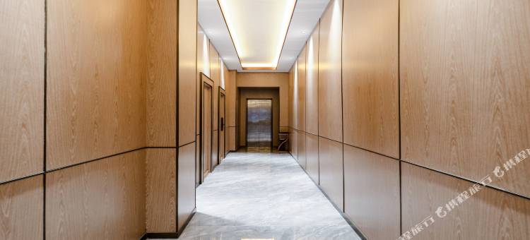 雅美途酒店(靖西绣球大道锦绣古镇店)图片