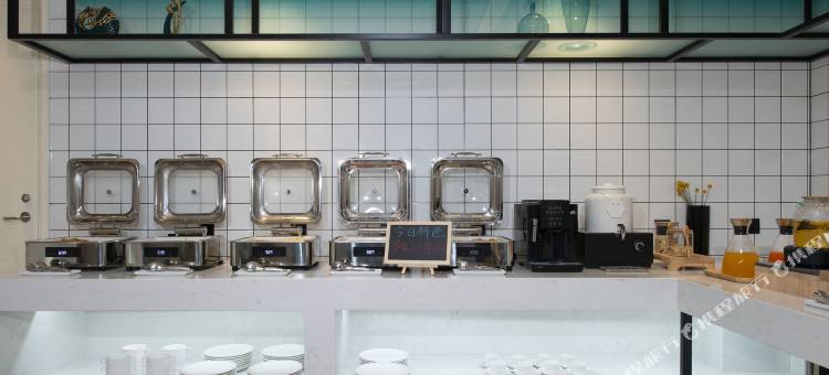 希岸酒店(延吉朝鲜民俗园恐龙王国店)图片