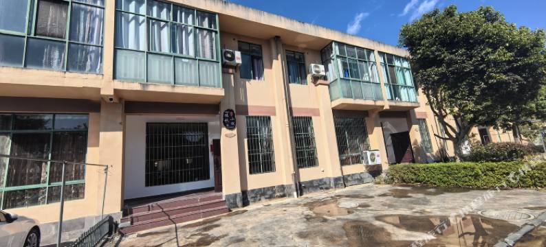 镇安暖秋小宿图片