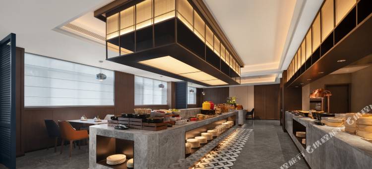 乌鲁木齐人民广场建国路美仑酒店图片