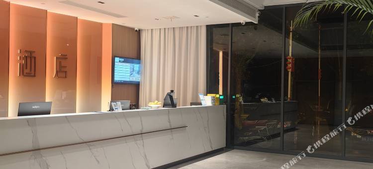 潮曼酒店(孟良崮工业园区店)图片