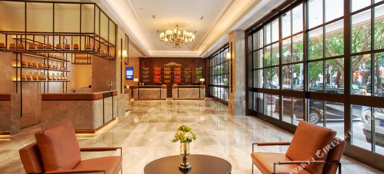 维也纳酒店(南宁青秀万达金湖广场店)图片