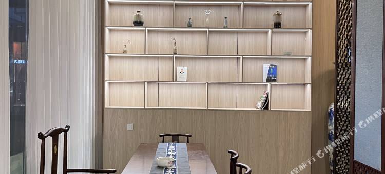 南昌格斯莱顿国际大酒店(青山湖万达李巷地铁站店)图片