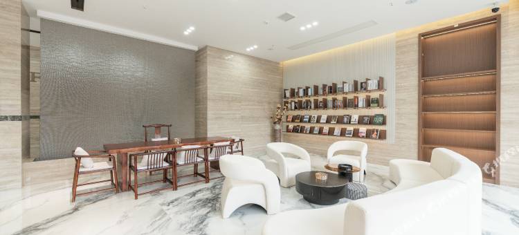 从江云岭·江畔酒店图片