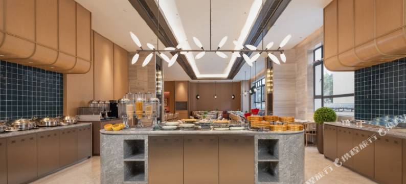 东莞万江江景路南华希尔顿花园酒店图片