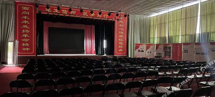 蒲城巴厘岛温泉酒店图片