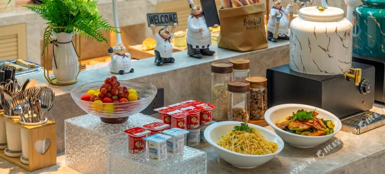 白玉兰酒店(漠河北极村店)图片