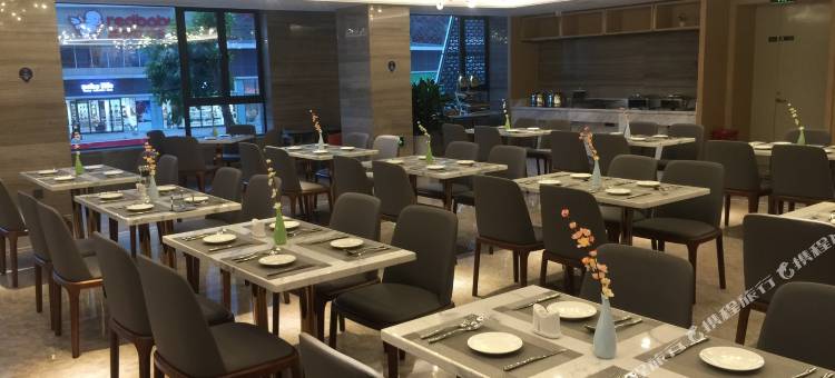凯里亚德酒店(中山科技大学万象汇店)图片