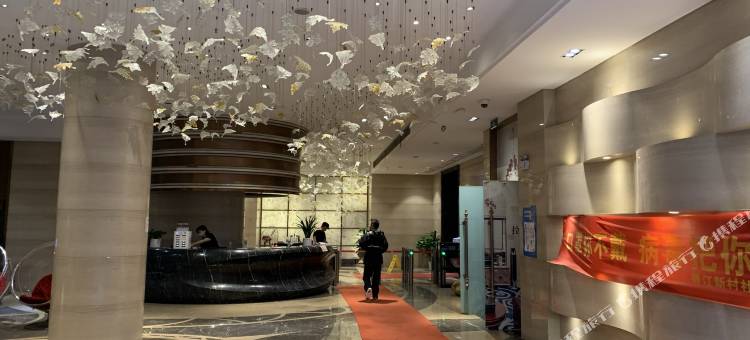 武汉沐梵诗酒店公寓(菱角湖壹号菱角湖地铁站店)图片