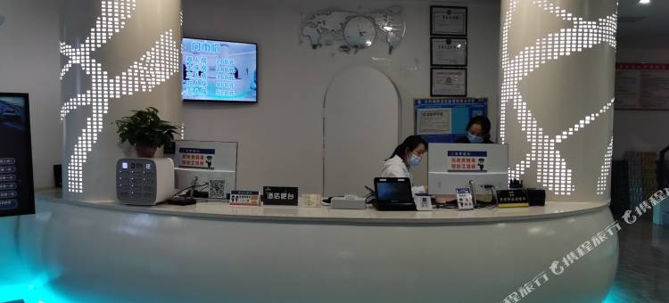 驻马店M电竞酒店(雪松路爱家店)图片