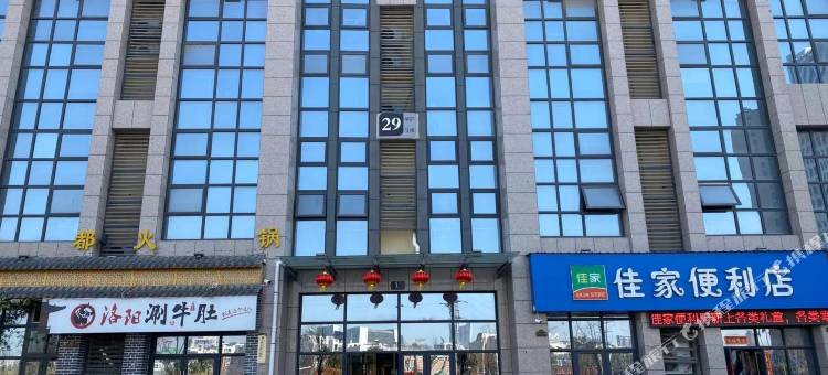 爱电竞酒店(新乡大学城店)图片