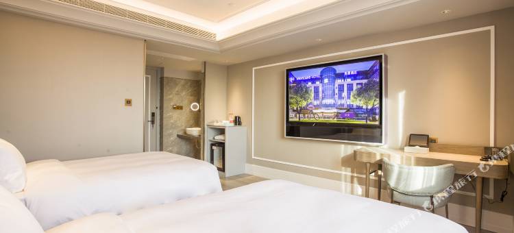 南京玄武湖美居酒店图片