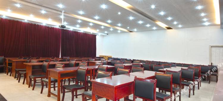 派柏云酒店(巢湖万达广场店)图片