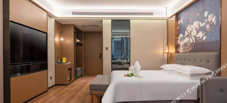 白玉兰酒店(济南动物园无影山北路旗舰店)图片