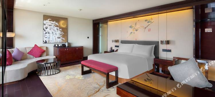 成都保利公园皇冠假日酒店(熊猫基地店)图片