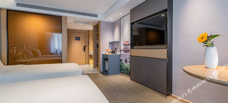 西安西京医院胡家庙地铁站亚朵酒店图片