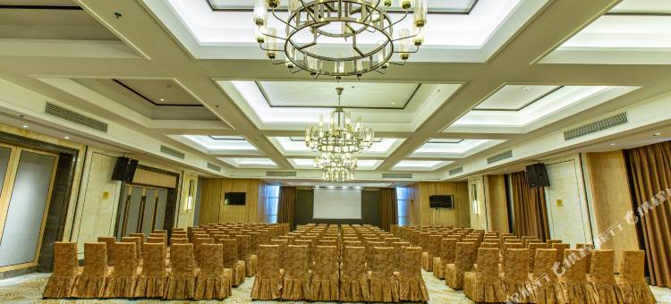 翡翠洲际酒店(抚州财富广场店)图片