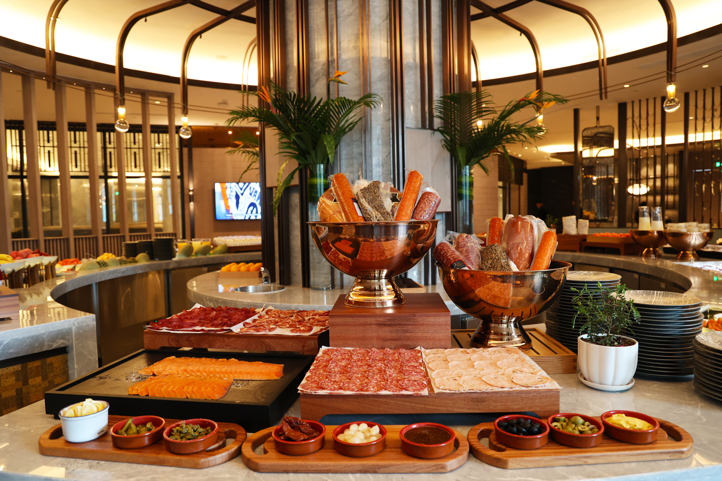 Sofitel Hangzhou Yingguan Over view