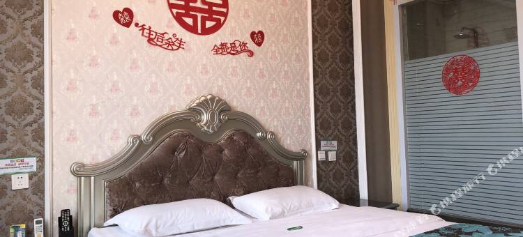 百度商务快捷酒店(鞍山兴盛汽配城店)图片