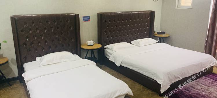 银川润发电竞公寓酒店(国际商贸城绿地21城店)图片