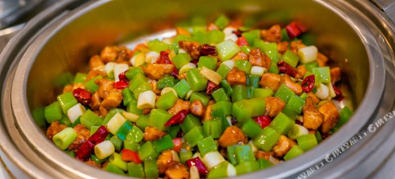 西姆漫居酒店(成都宽窄巷子抚琴地铁店)图片