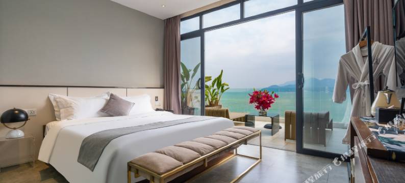 云栖·见海海景别墅(深圳较场尾店)图片