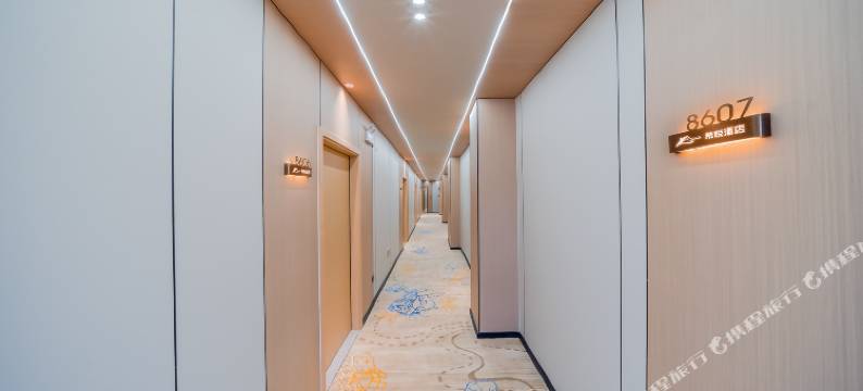 五华希悦智享公寓(奥园广场店)图片