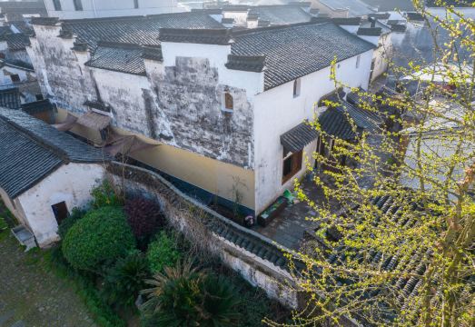 Yuan Liansheng Sanji Homestay (Fuchunjiang Branch) Hotel Overview