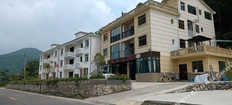 重庆悠山庭院民宿图片