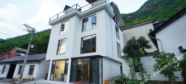 安吉山有扶苏·野奢露台亲子度假美宿图片