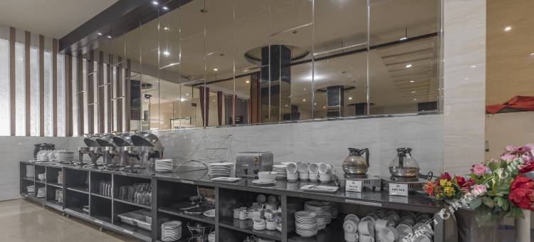 OYO1081马卡萨奥尔森城市酒店(OYO 1081 Allson City Hotel Makassar)图片