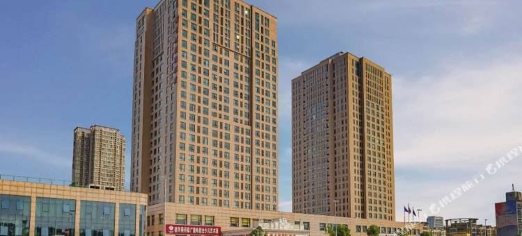 亚悦酒店(郑州中原福塔地铁站店)图片