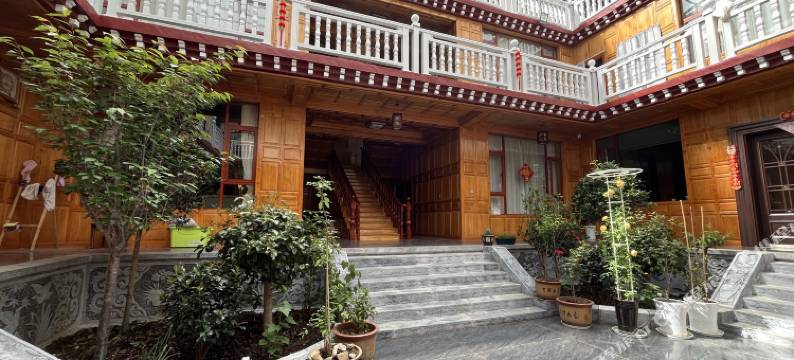 香格里拉琼吉民宿图片