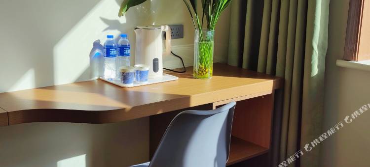 大柴旦春潮宾馆(翡翠商业步行街店)图片