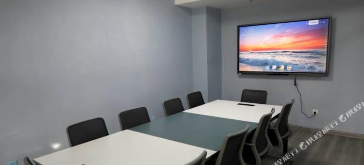 丽宁果果民宿(特克斯八卦城离街店)图片