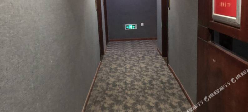 瑞昌听澜假日酒店图片