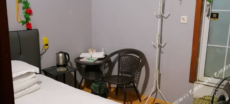 武汉8加2城市旅馆图片